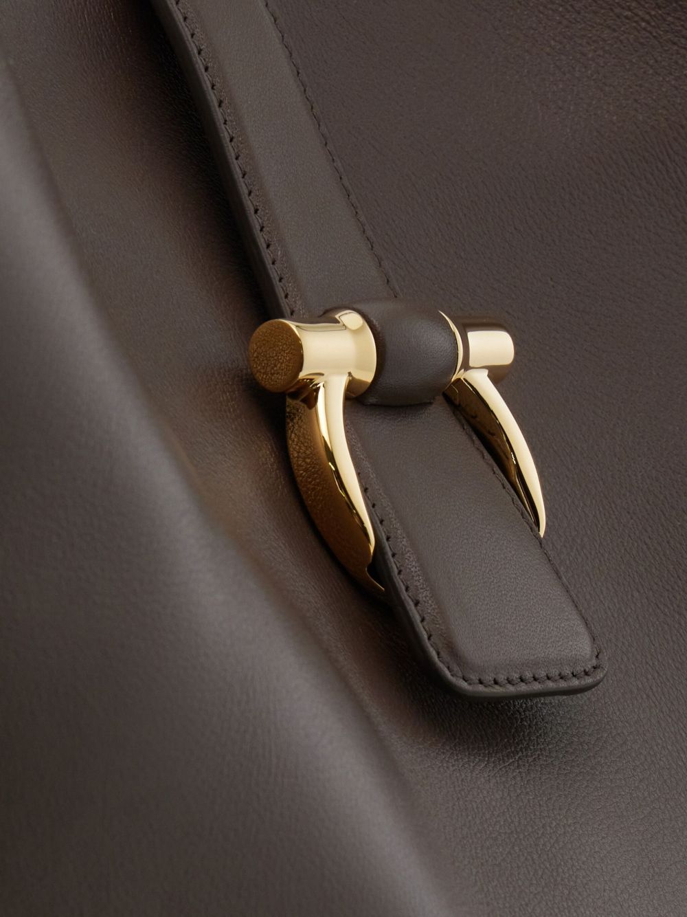 Ferragamo Ferragamo medium Gancini clasp tote bag