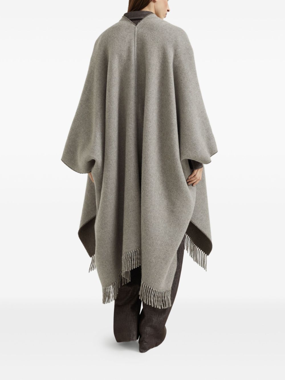Brunello Cucinelli Brunello Cucinelli Herringbone-pattern fringed poncho
