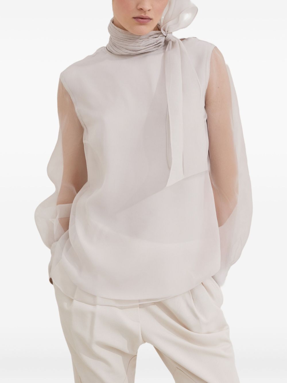 Brunello Cucinelli Brunello Cucinelli Pussybow silk blouse