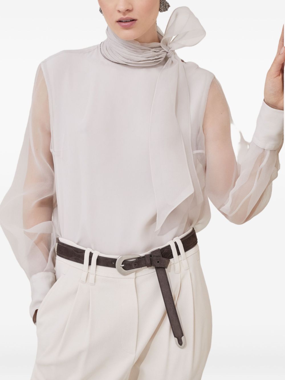 Brunello Cucinelli Brunello Cucinelli Pussybow silk blouse