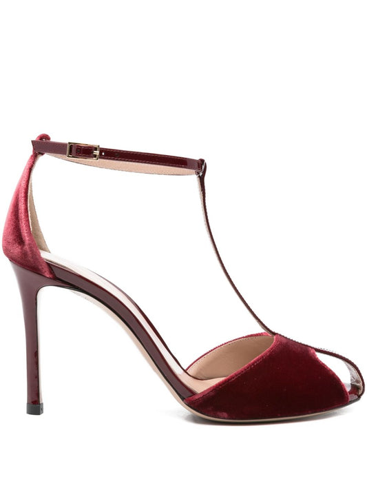 EMPORIO ARMANI EXCLUSIVE EMPORIO ARMANI EXCLUSIVE With Heel Red