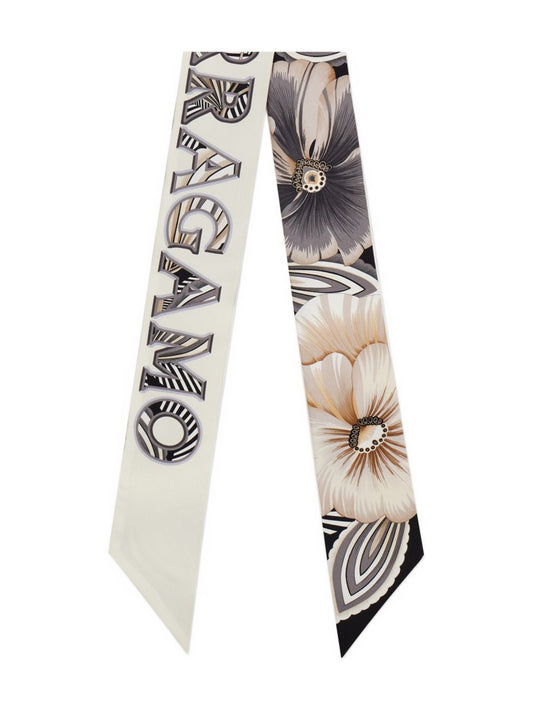 Ferragamo Ferragamo Scarfs Ivory